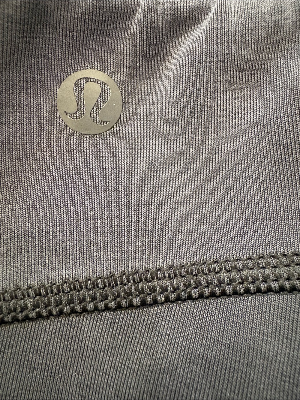 Lululemon Softstreme High-Rise Shorts 4” – Black – Size 10 - Picture 8 of 14